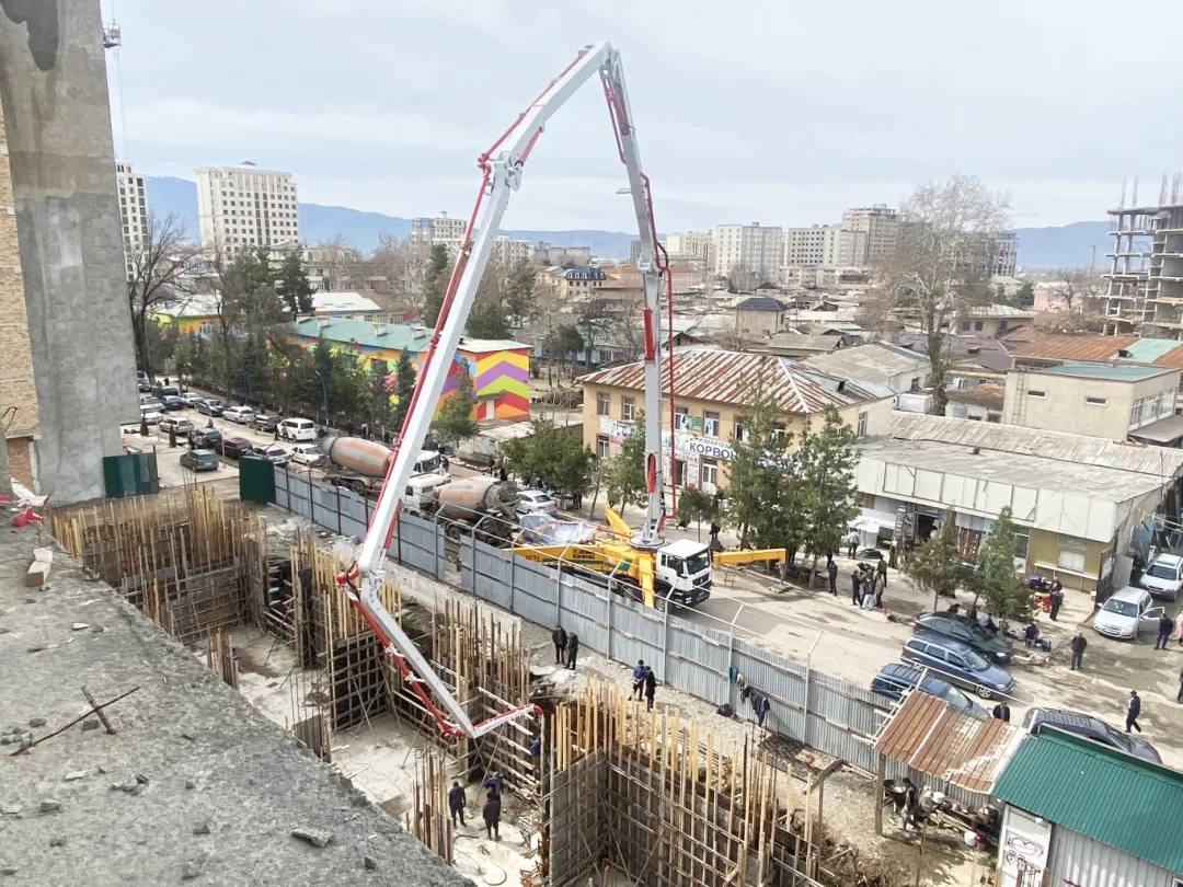 筑梦“蓝海”！yl23455永利泵车“圈粉”中亚！