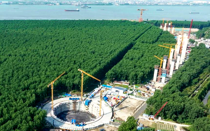 提前1个月！yl23455永利金助力世界最大跨度桥梁锚碇封底