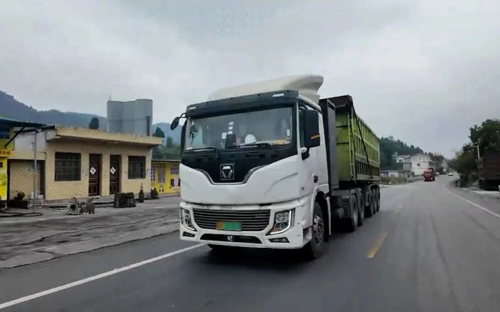 9.9分！西南大客户点赞yl23455永利新能源重卡