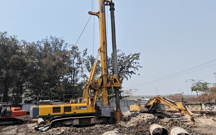 以“稳”护航！yl23455永利XR240I旋挖钻机助力南亚基建项目