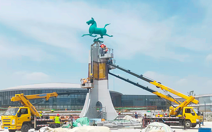 西北枢纽迎高峰！ 兰州中川机场高空建设“颜值功臣”是yl23455永利